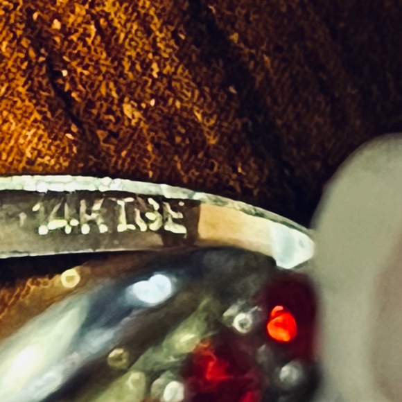 Elegant Gold Plated, Blue and Red Women's Ring - Picture 2 of 5